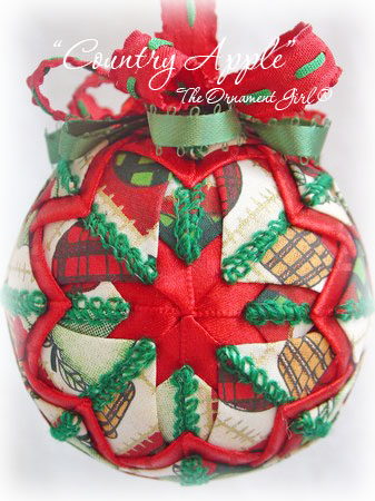 Country Apple Ornament