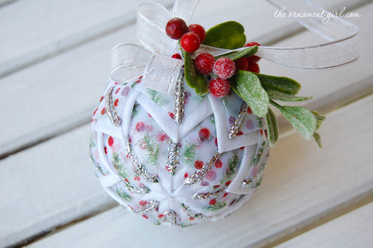 7 Ideas for your Handmade Christmas Ornaments. The Ornament Girl