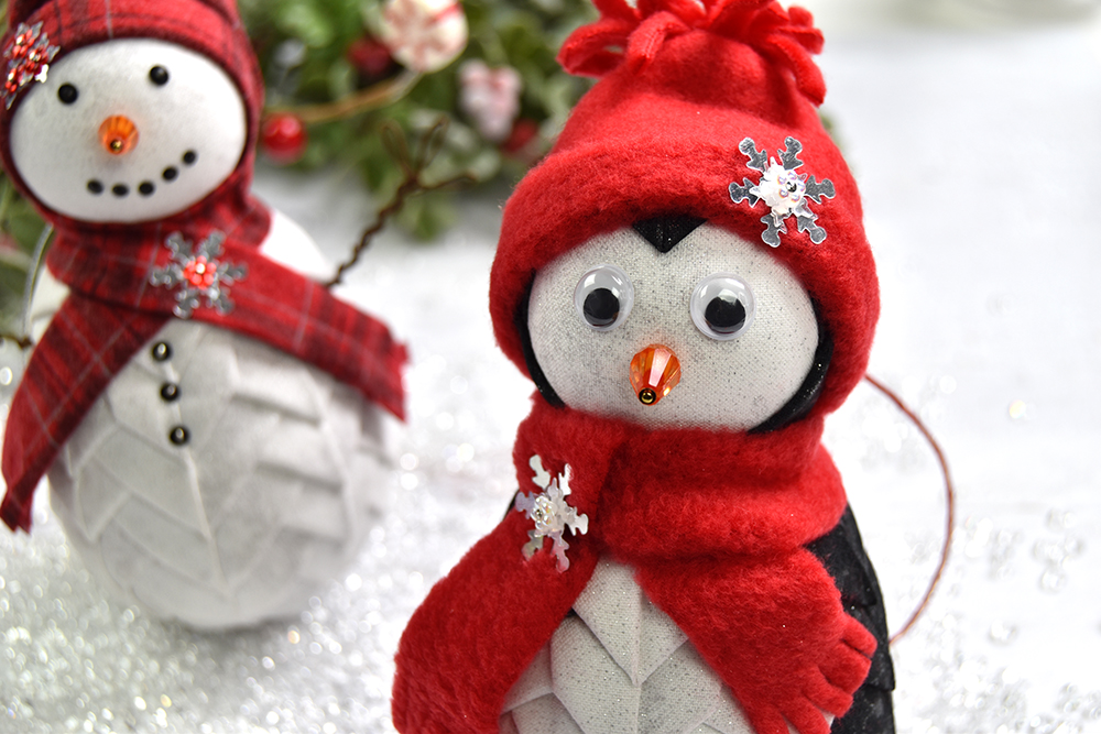 no-sew-quilted-penguin-snowman-ornament-pair-1