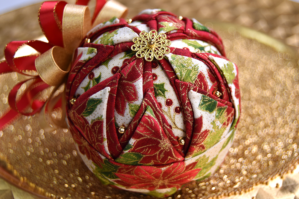 snowflake-no-sew-quilted-christmas-ornament-2