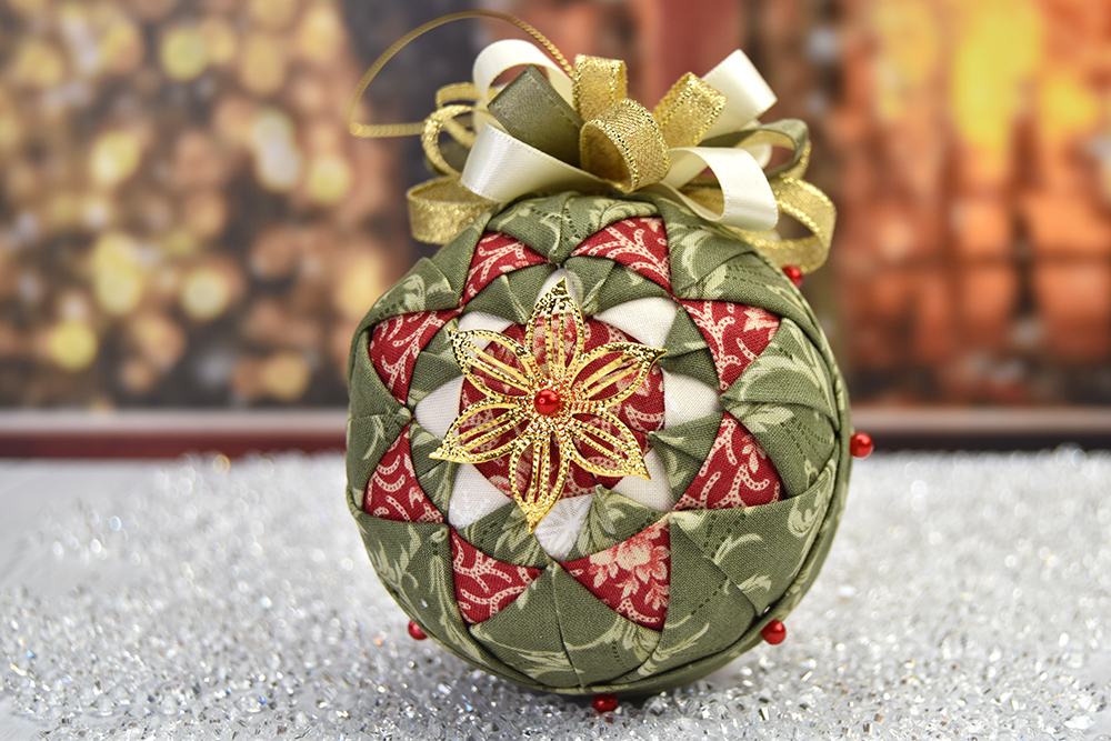 mandala-no-sew-quilted-christmas-ornament-staci-1