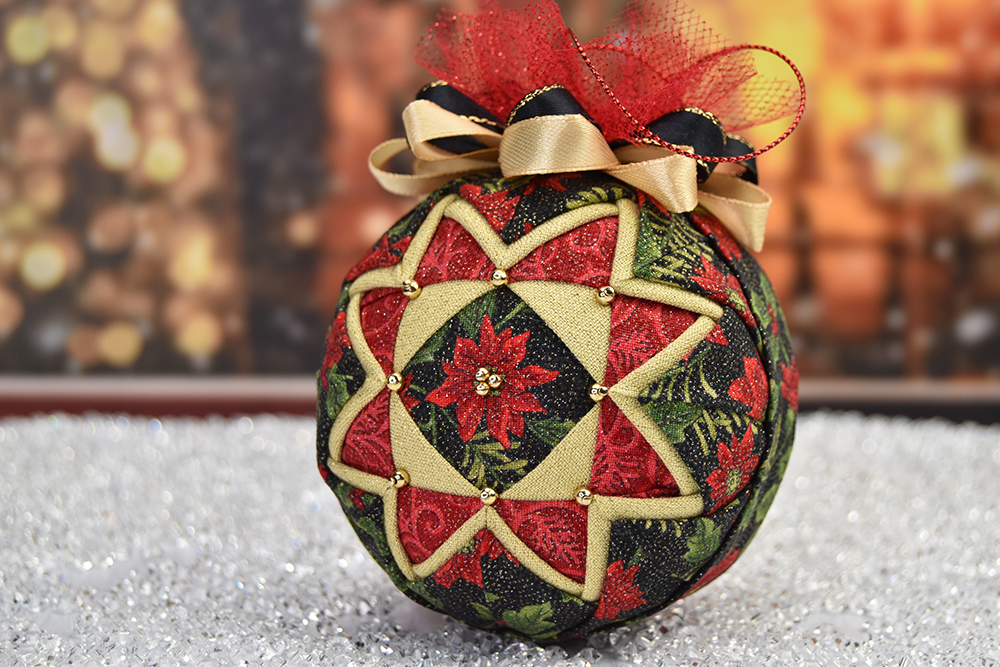 no-sew-quilted-ohio-star-ornament-darlene-1