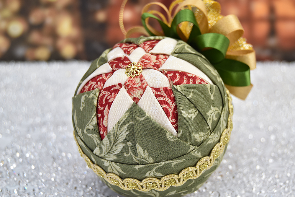 no-sew-quilted-kaleidoscope-ornament-2