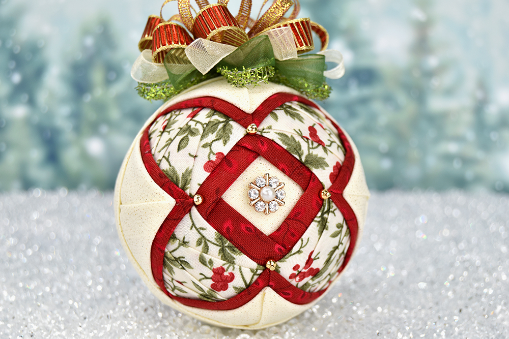 staci-ornament-girl-challenge-quilted-ornament-diamond-1