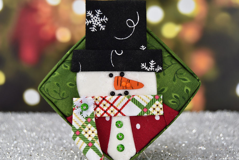 country-frosty-friends-quilted-no-sew-ornament-1