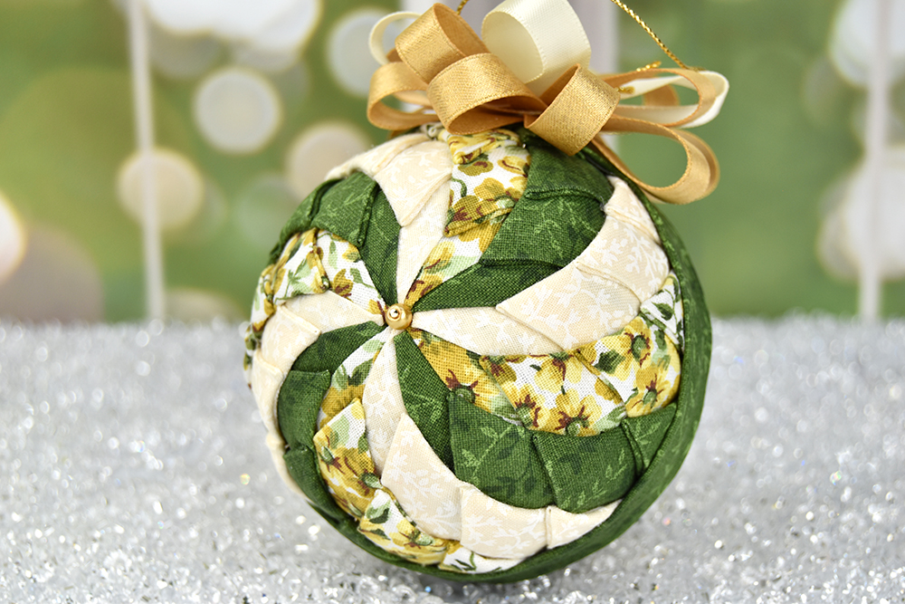 spring-floral-spinflower-quilted-ornament-1