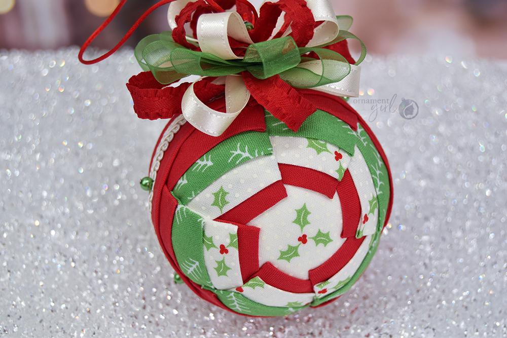 holly-hexi-pinwheel-no-sew-quilted-ornament-2-wm