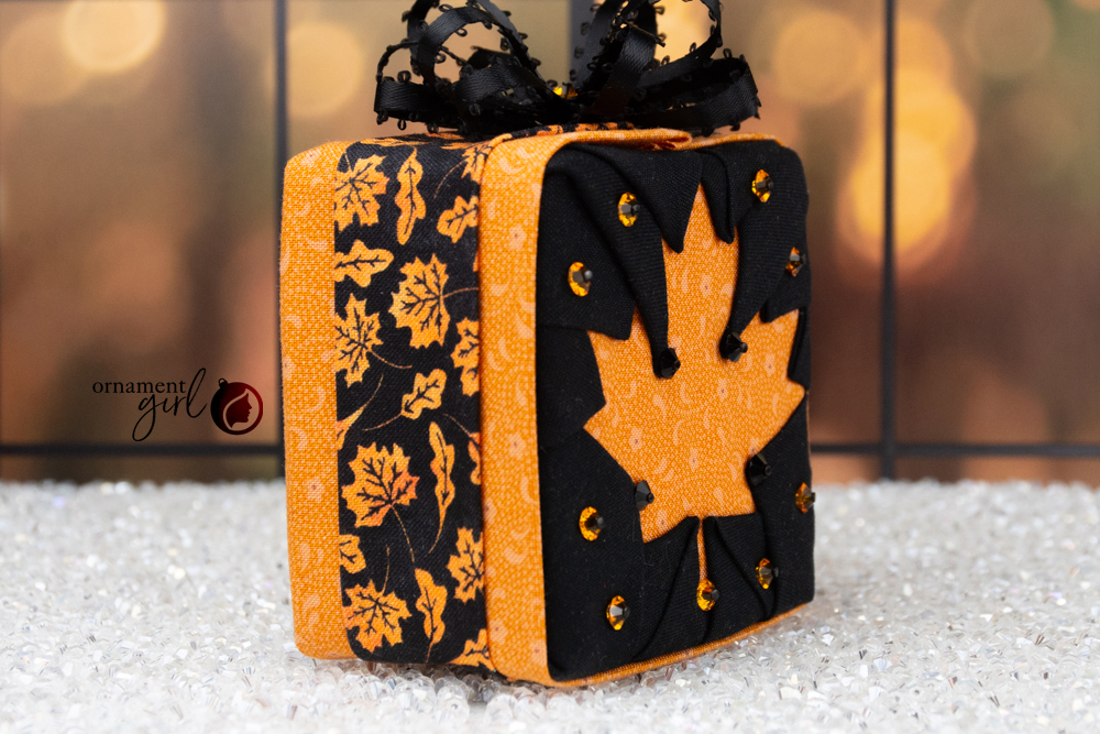 orange-black-leaves-maple-leaf-cube-no-sew-quilted-ornament-03-wm