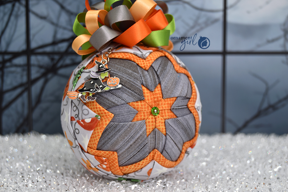 orange-gray-halloween-no-sew-quilted-basic-star-ornament-tanya-og-challenge-1-wm