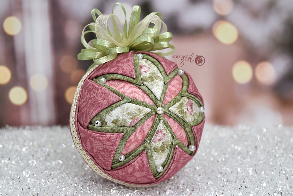pink-green-floral-no-sew-quilted-snowflake-ornament-1-wm