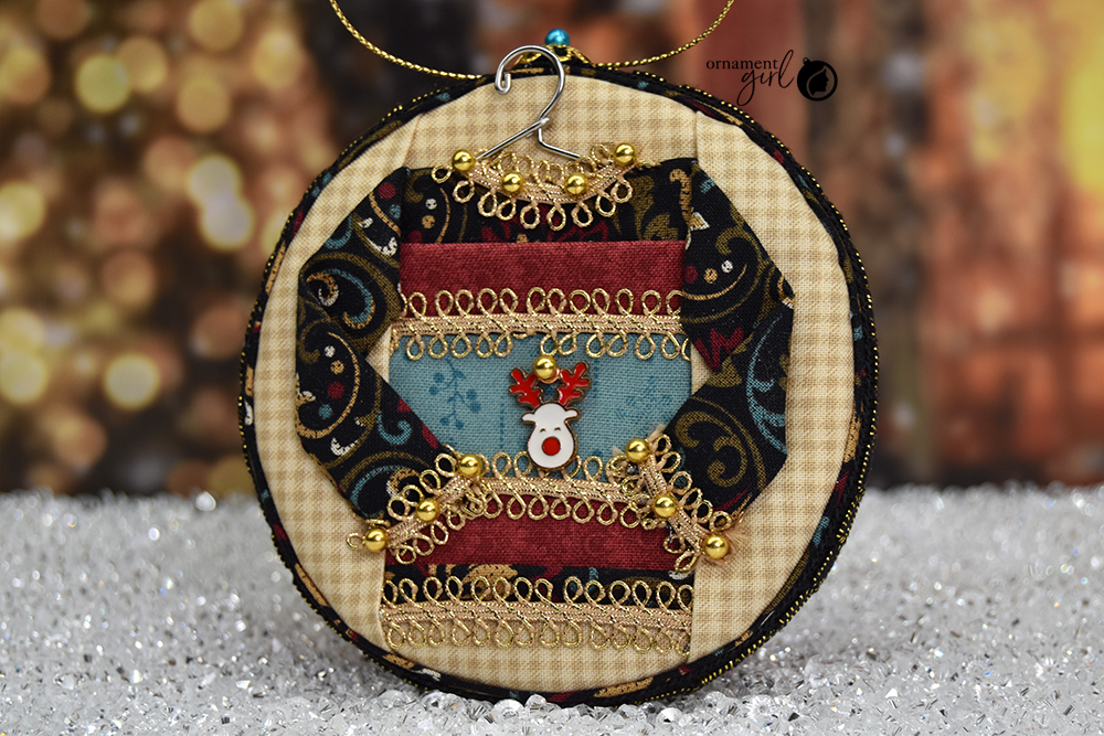 blue-black-ugly-sweater-no-sew-quilted-christmas-ornament-cheri-challenge-2-wm