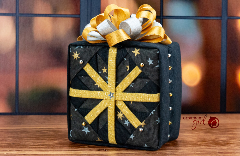 starry-wintry-window-no-sew-quilted-ornament-02-wm