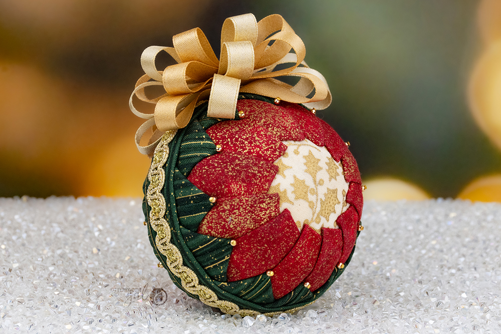 poinsettia-fanfare-no-sew-quilted-ornament-wm-21