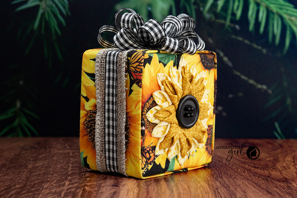 rustic-scrappy-sunflower-no-sew-quilted-ornament-02-wm
