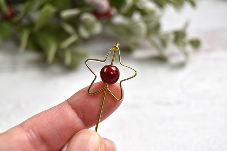 Tree Topper Mini Kit Gold Star, Solid Cranberry Red Pearl, and ExtraLong Pin The Ornament