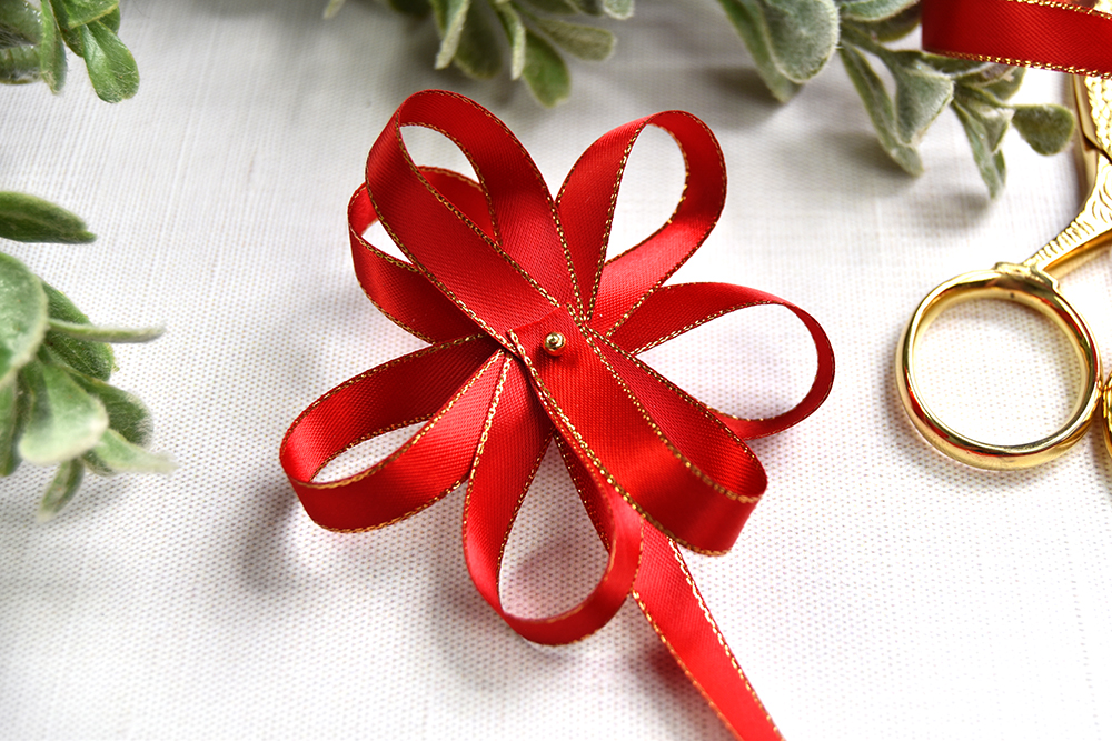 Christmas Red Satin Ribbon w/ Gold Metallic Edge – By the Yard – The  Ornament Girl's Market