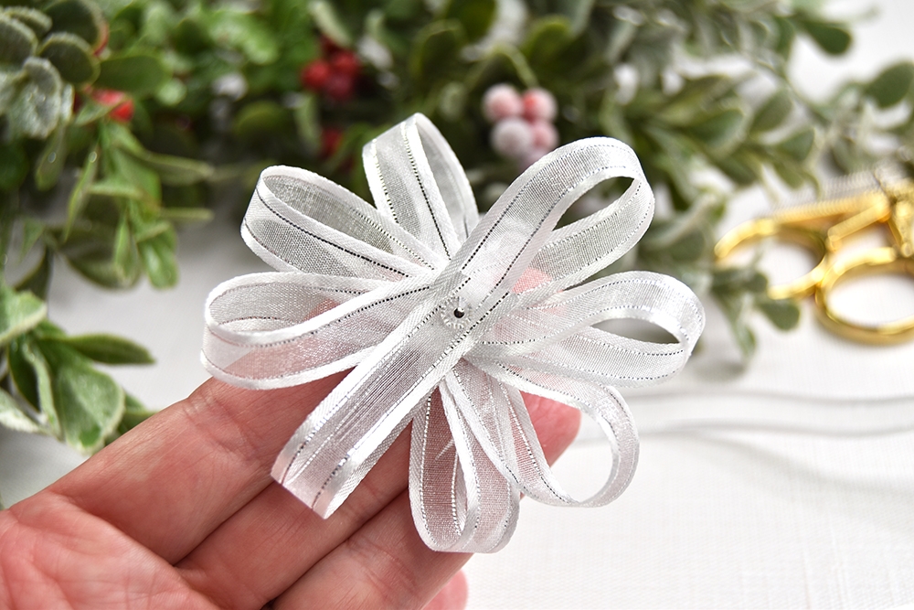 Semi Sheer White Satin & Metallic Silver Ribbon – By the Yard – The  Ornament Girl's Market