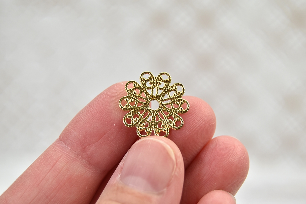 1000 Gold Plated Flower Gold Filigree Bead Caps For Jewelry Making And  Crafts 10x4mm From Luckily8888, $16.13