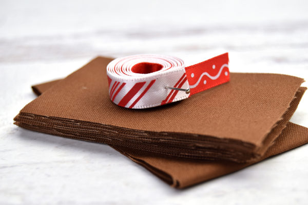 Gingerbread Pinwheel Ornament Starter Set - Pre-Cut Fabric and Ribbon - Image 2