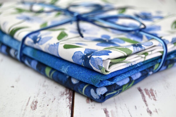 Quarter Yard Fabric Bundle - Blue Fresh as a Daisy - Image 3