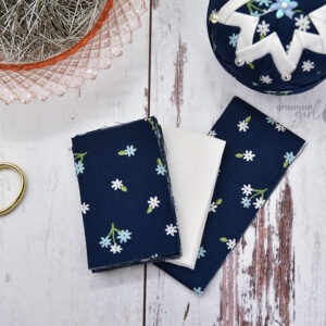 Blue Spring Floral Basic Star Mini Kit - Pre-Cut Fabric
