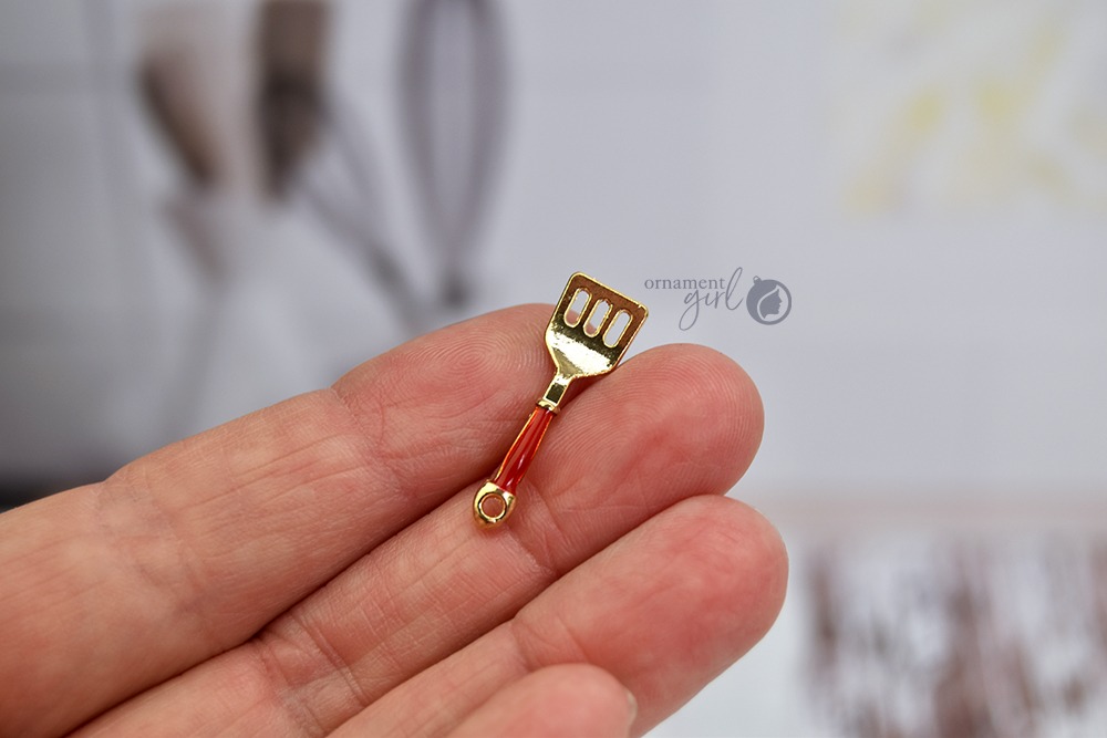 Gold and Red Spatula - 5 count - Image 5