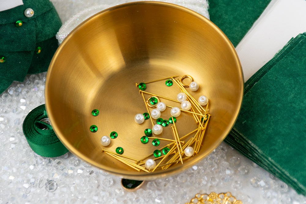 Emerald- Angel Ornament Kit - #5 in Birthstone Series - Image 8