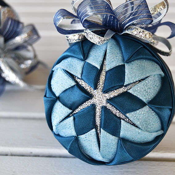 blue-silver-north-star-quilted-ornament-2-850